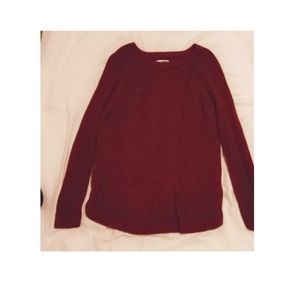 Maroon sweater
